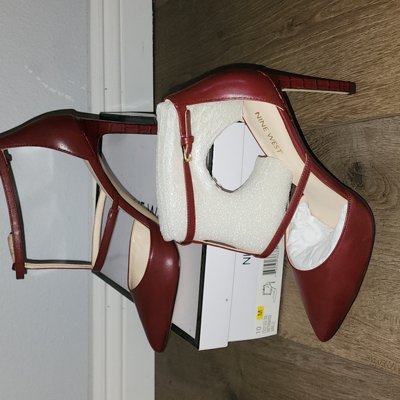 Nine West Red Heels - Picture 2 of 6